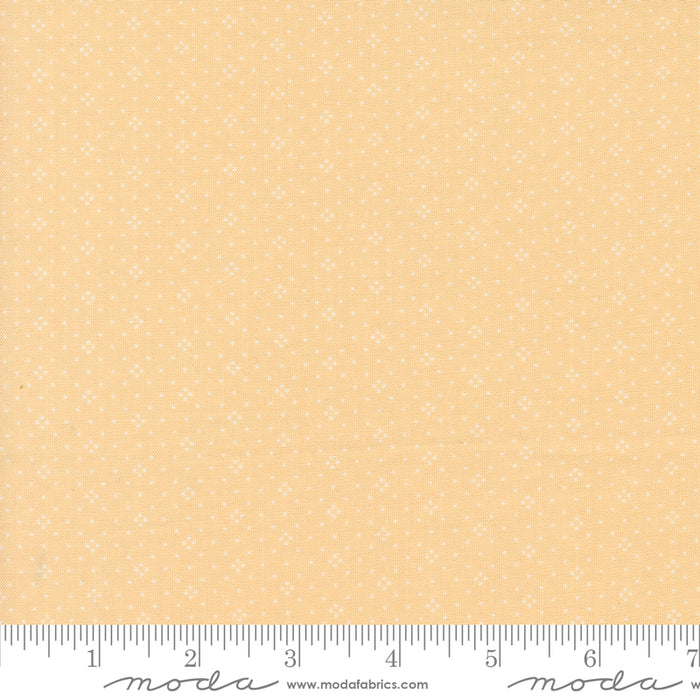 Denim & Daisies - Eyelet Wheat