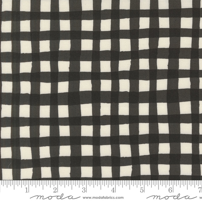 Emmitt & Ivy - Winter Picnic Checks Black