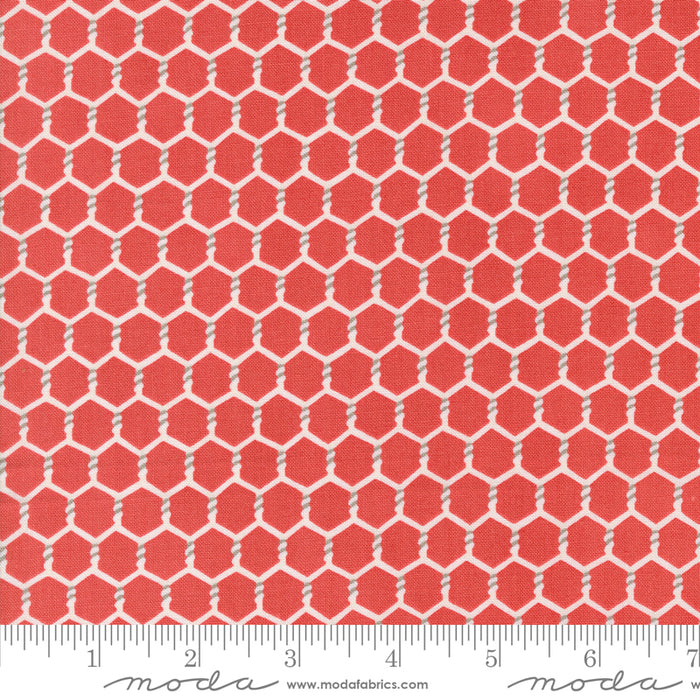 Willow's Farm - Chickenwire Barn Red