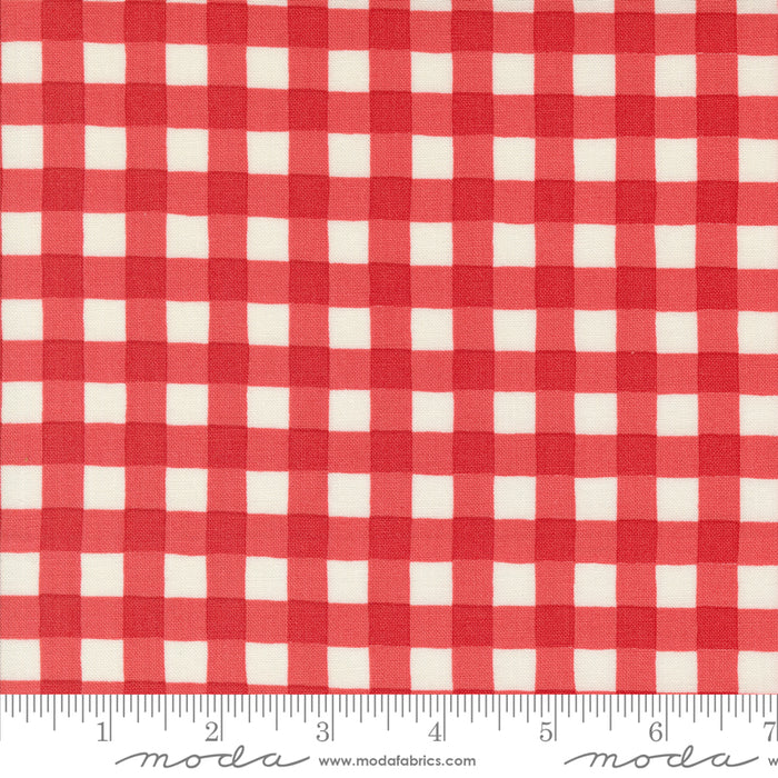 Willow's Farm - Farm House Gingham Barn Red