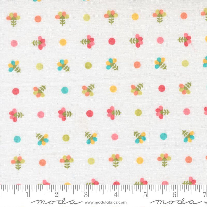 In The Garden - Dotted Sprig Off White