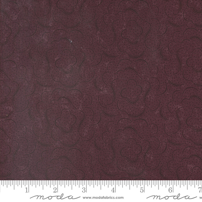 Daisy Lane - Cloudy Skies Crocus 14-1/2" Remnant