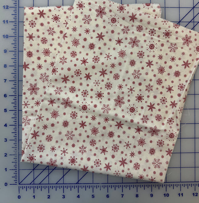 Poinsettia Plaza 1 Yard Piece