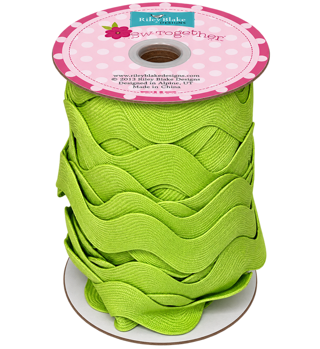 Apple 1-3/8" Ric Rac 25 Yard Spool