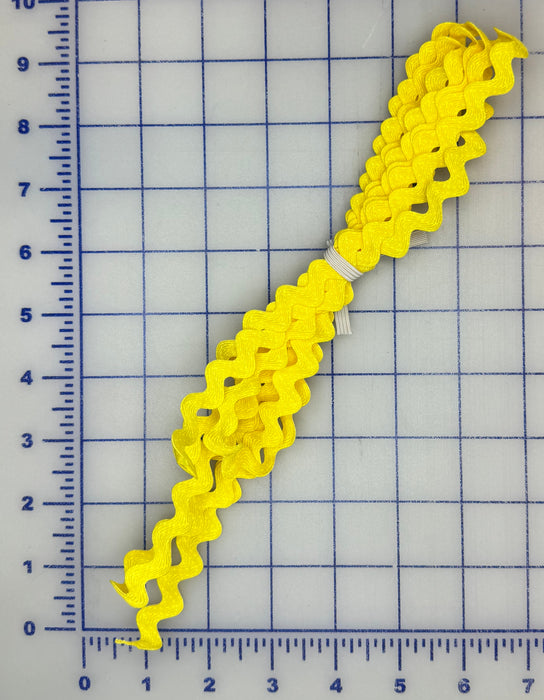 Bright Yellow 1/2" Ric Rac 2-1/2 Yard Piece