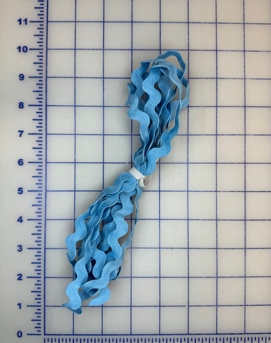 Light Blue 1/2" Ric Rac 2-1/2 Yard Piece