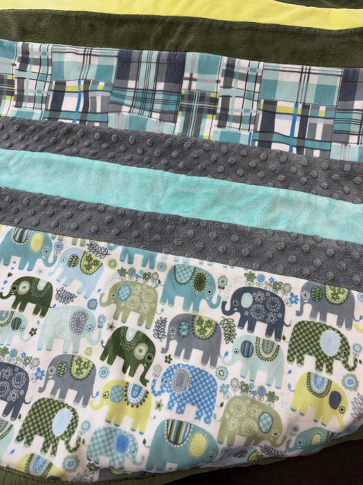 Aqua & Green Elephant Minky Quilt