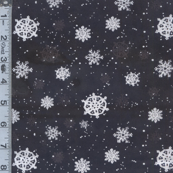 Medley in Red - Snowflakes Black